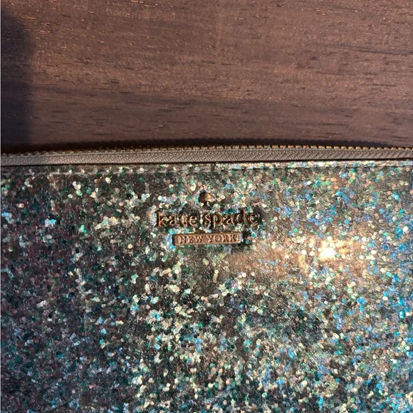Kate Spade Glitter Bug Green/Blue wallet - Picture 3 of 6
